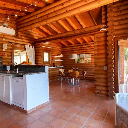 Dulce Manchón Villa